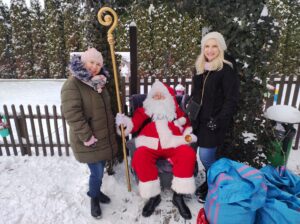 Read more about the article Kiermasz książek na pikniku świątecznym w Zgorzale